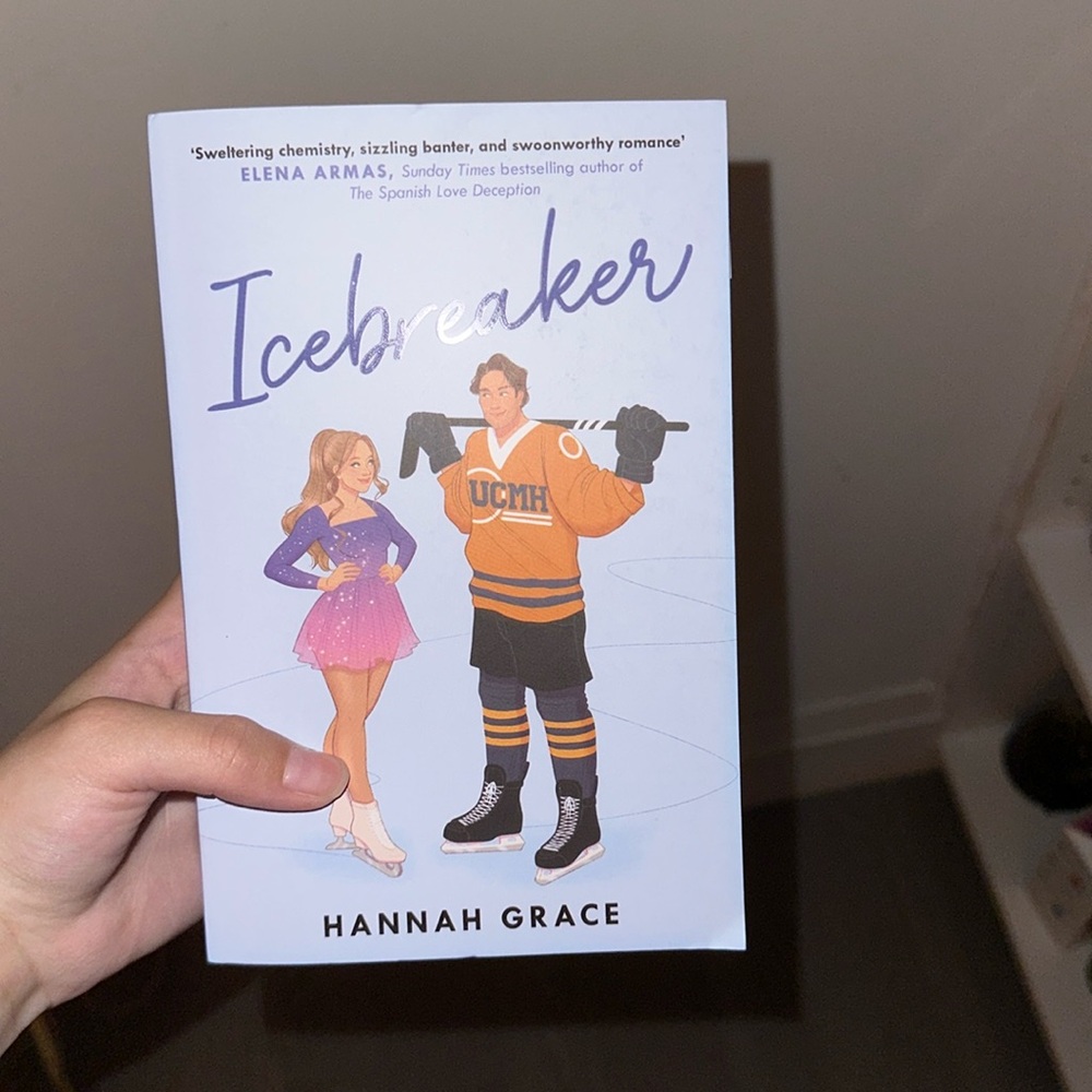 icebreaker book rare purple UK edition by hannah grace